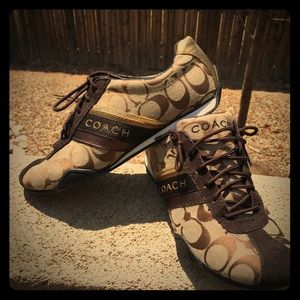 EUC Coach tennis shoes